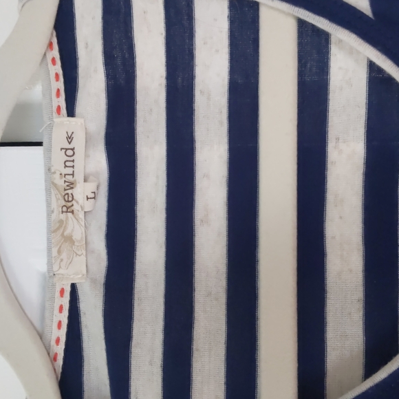 Embroidered rewind top - Picture 2 of 3